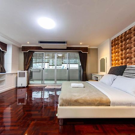 Clean Comfy Cozy Easy To Go Siam Paragon And Chatuchak Market Bangkok Buitenkant foto