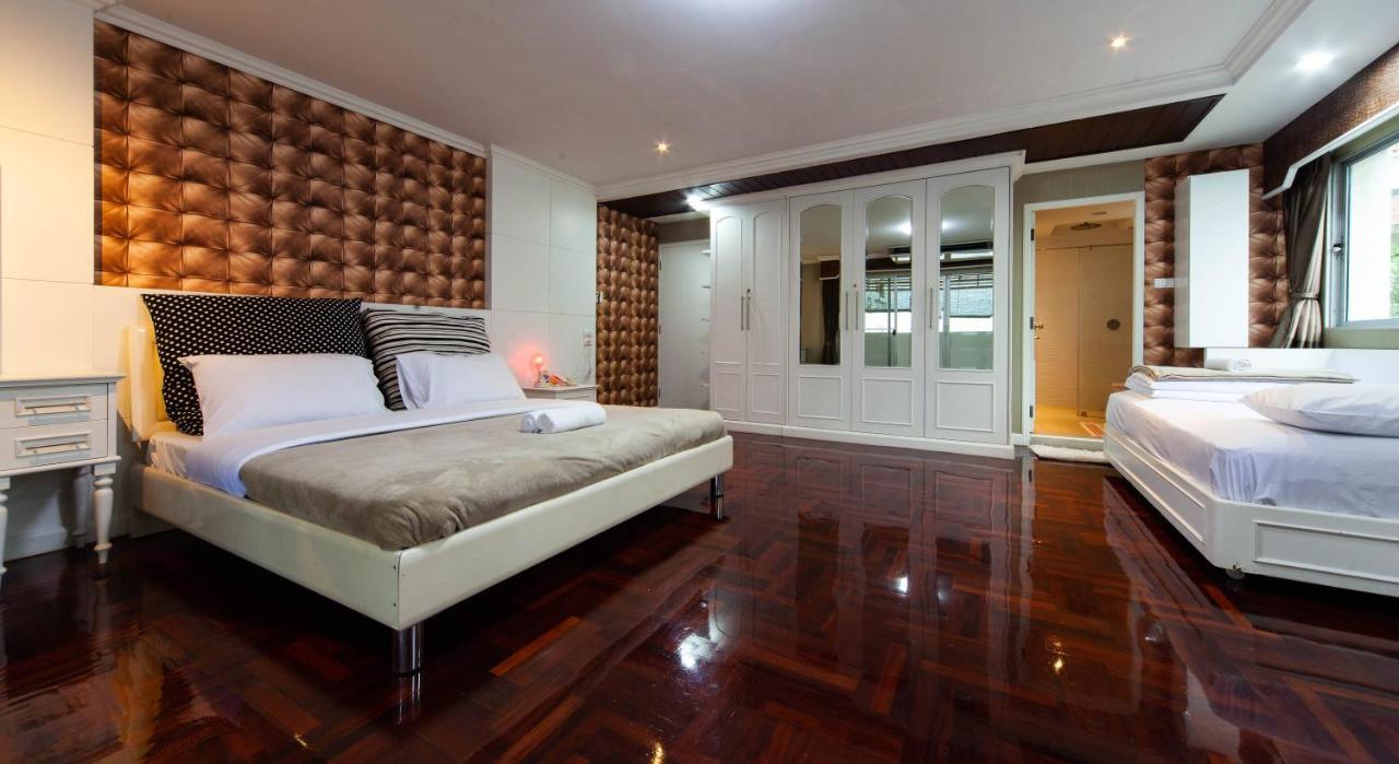 Clean Comfy Cozy Easy To Go Siam Paragon And Chatuchak Market Bangkok Buitenkant foto